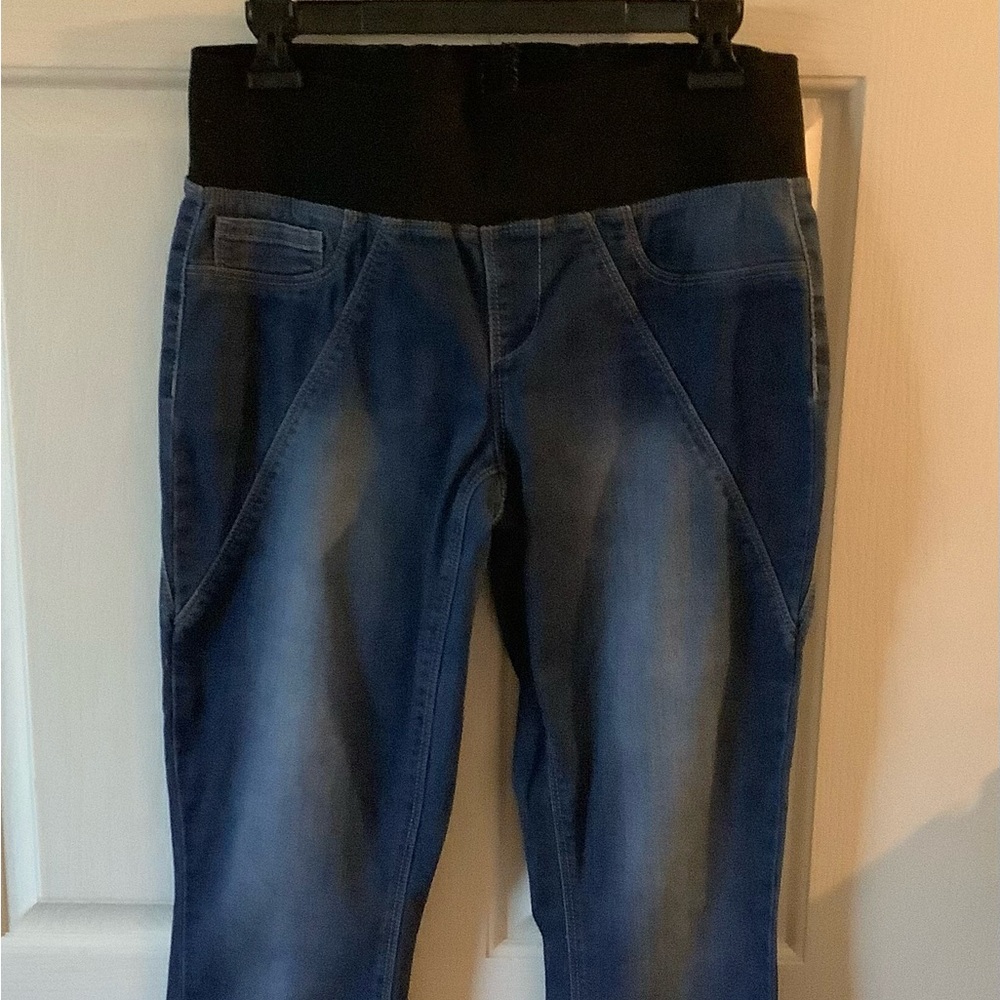 DKNY Jeans Brand, size 8.